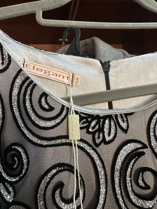 Продам платье новое