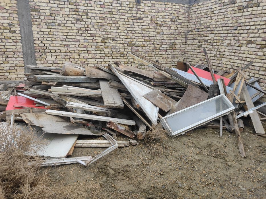 Дрова для чёрного потолка