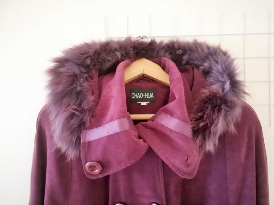 Красив шлифер, сваляща се подплата, качулка, размер L