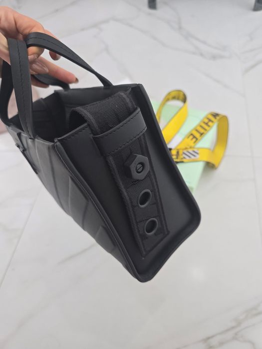 2 оригинални чанти off white - с фактури