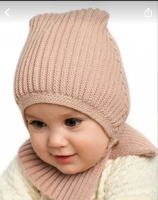 Продам комбинезон вместе с шапкой-шлемом