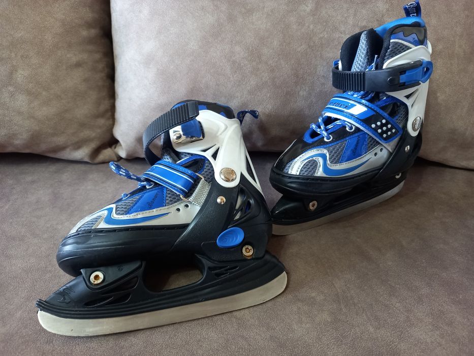 Продам коньки размер 31-34