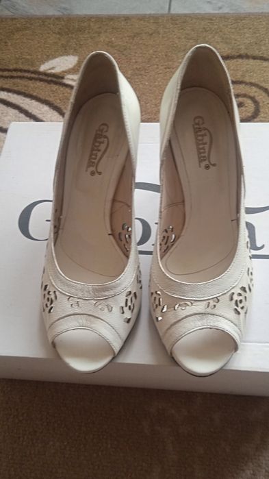 Дамски елегантни обувки