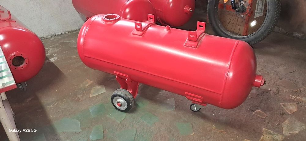 Butelii compresor 200 litri