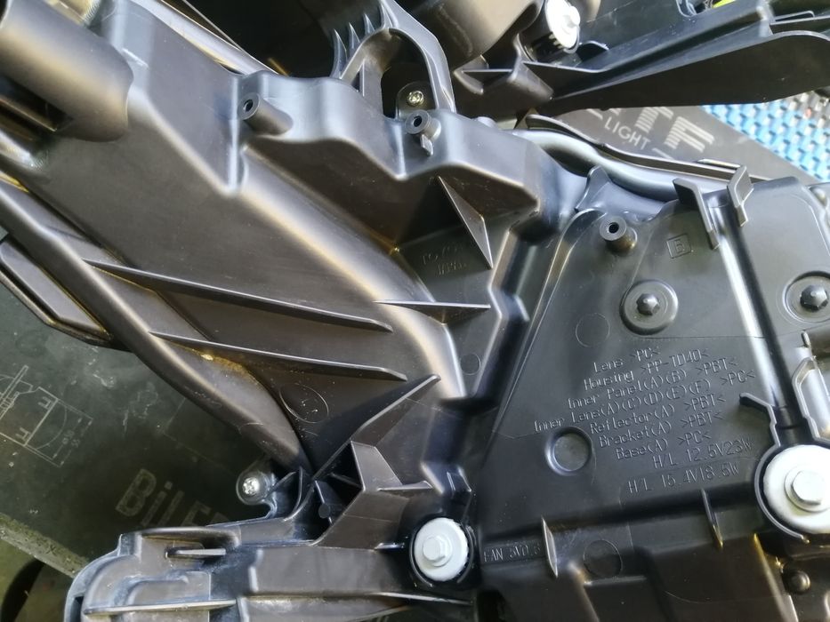 Фары тойота камри 75