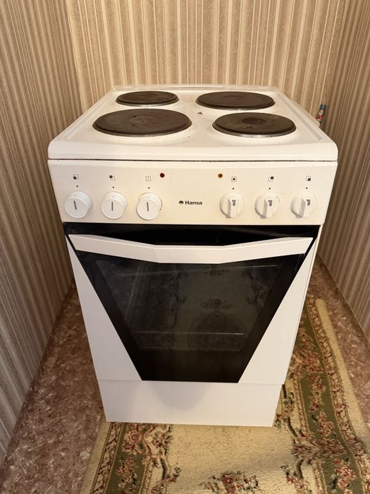 Продам электричекую плиту