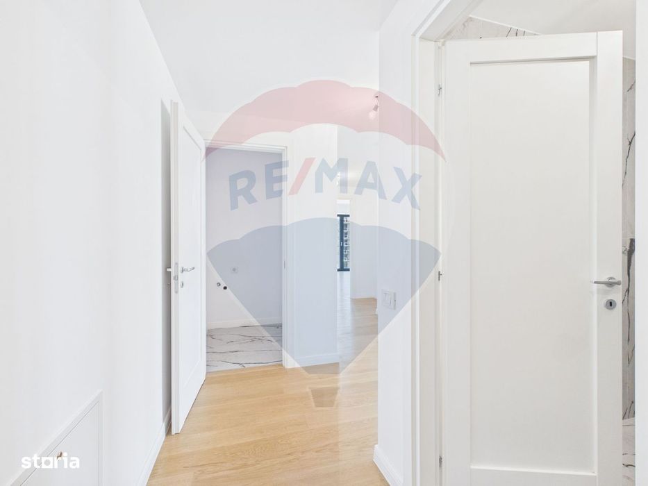 Apartament 4 camere + terasa 91 mp North Avenue