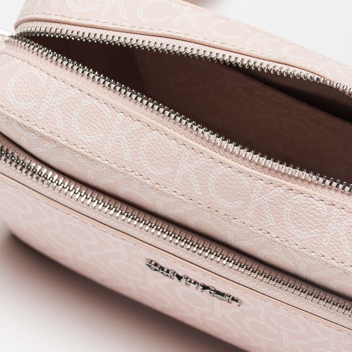 Дамски чанти