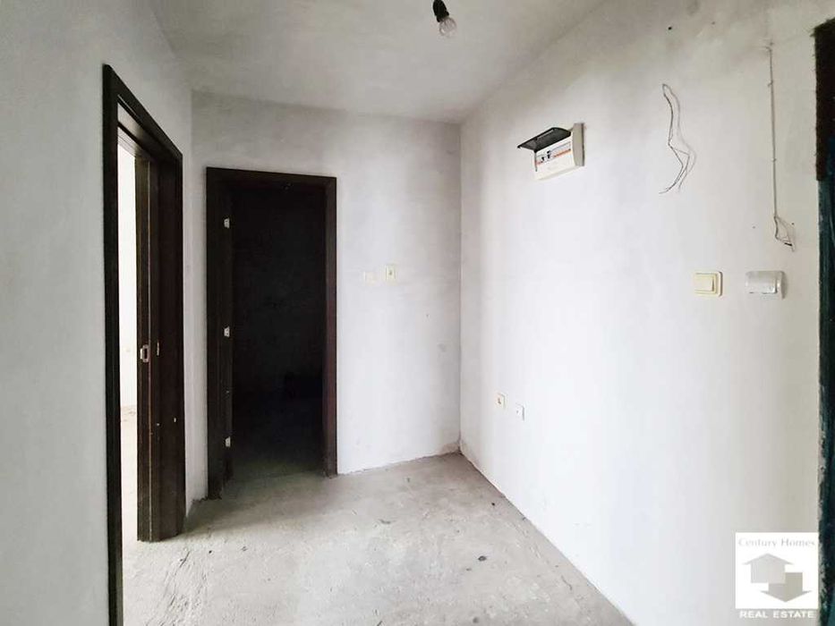 Продава се Тристаен апартамент в Велико Търново, Колю Фичето - 73 кв.м за 804 €/кв.м - Снимка #8