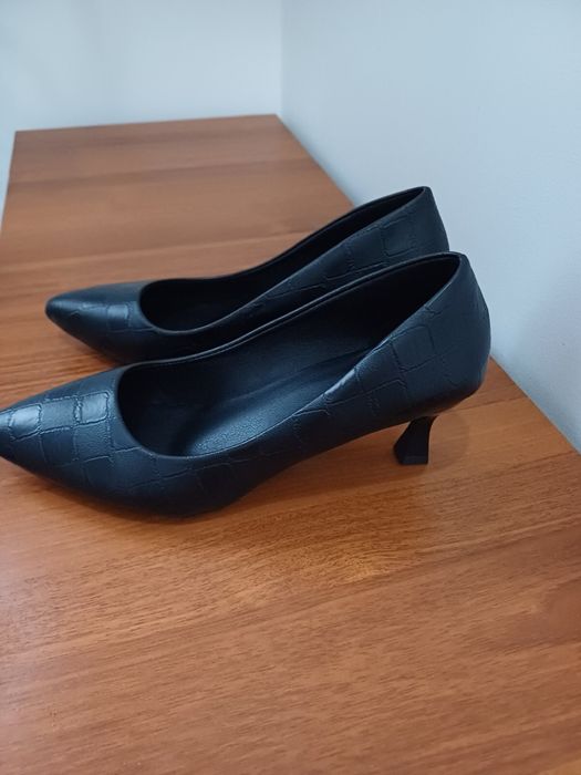 Обувки от естествена кожа