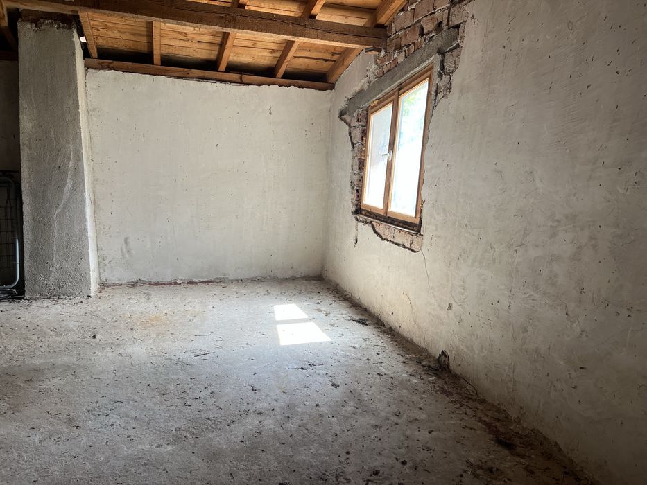 Къща село великан