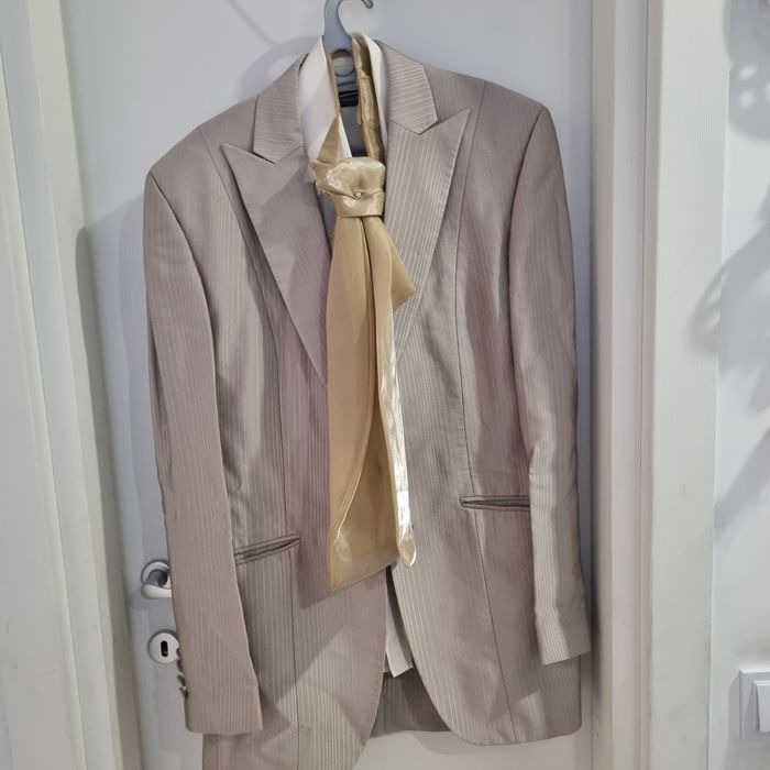 Costum bărbătesc de ceremonie – set complet
Brand Giovani Fratelli, In