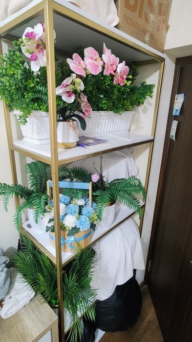 Стеллажы срочно продам дёшево !