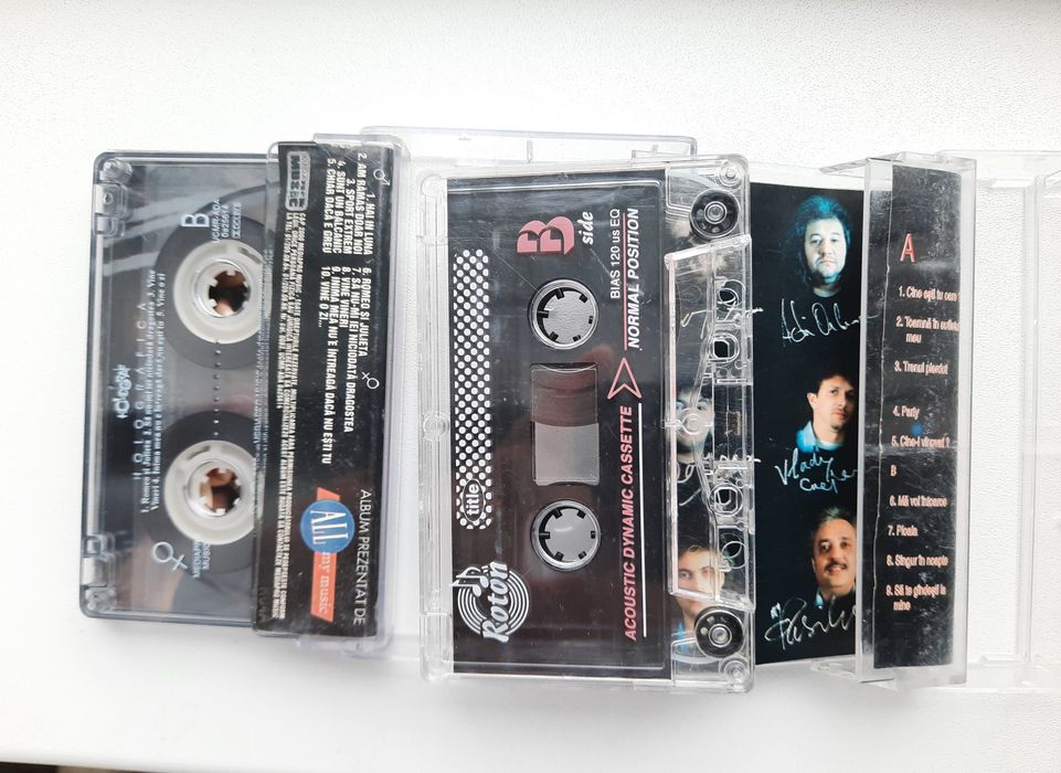 Casete audio Compact '88-'95 si Holograf