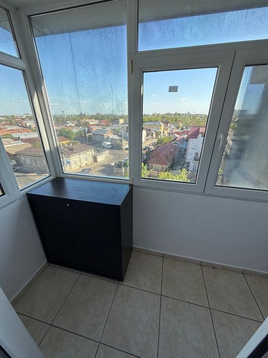 De închiriat 3 camere