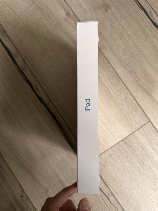 Чисто нов Ipad A16 128 gb blue