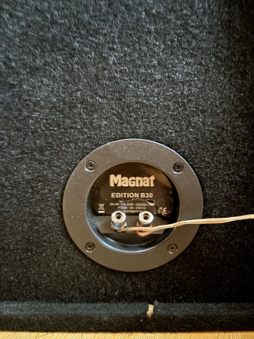 Dezmembrez Golf 5 1.4 benzina