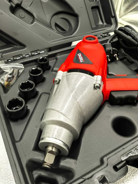 Masina de insurubat cu impact 1010W 450Nm - 299 lei