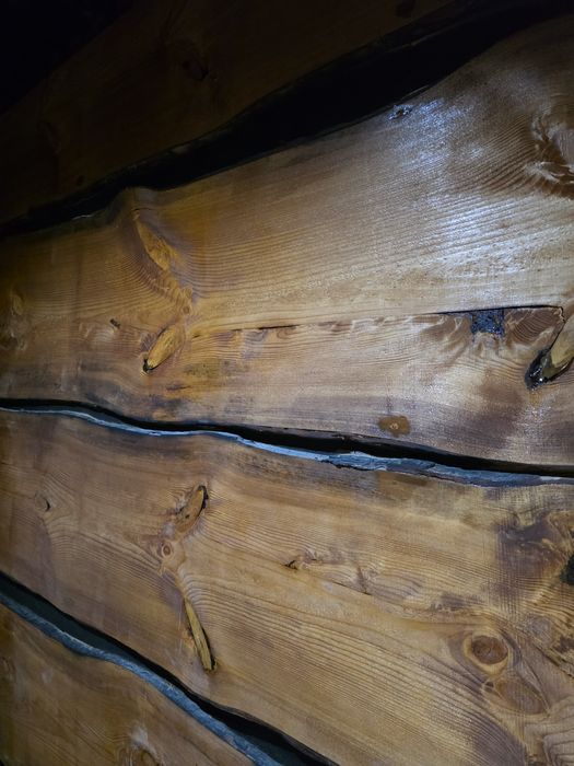 Продам полки в сауну , ваганку, брус для сауны б/у.