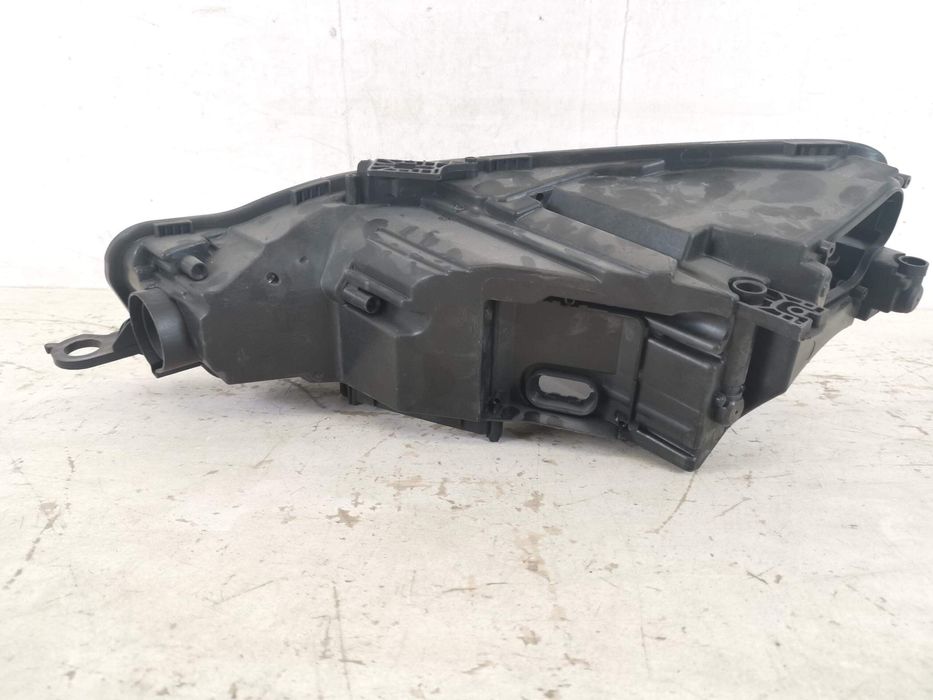 Корпус За Фар Десен Led Ауди А5 2 [ - ] В Добро Състояние Audi A5 2 [