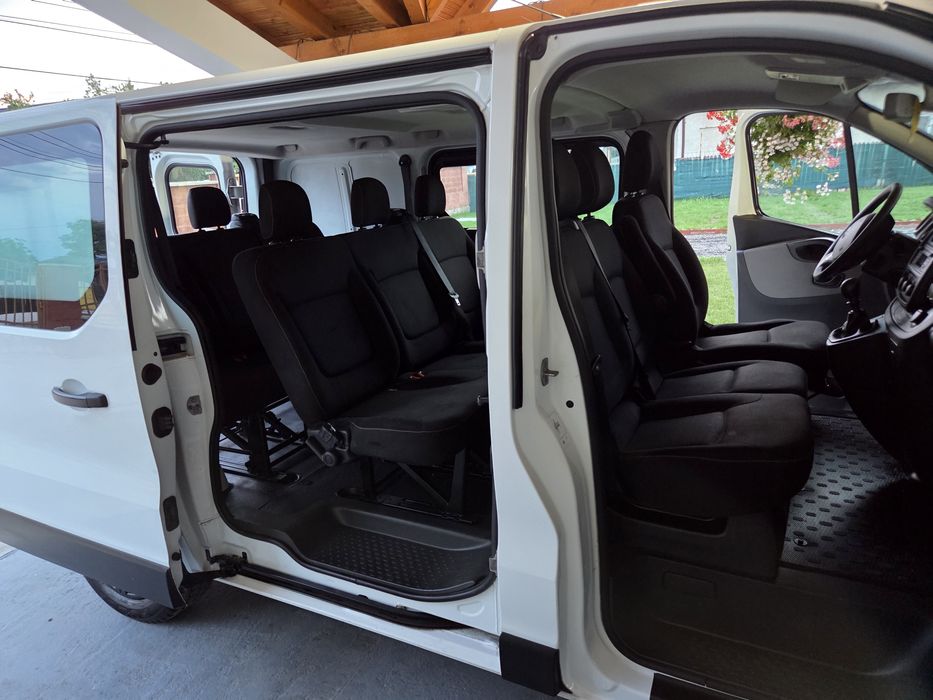 RENAULT Trafic 2016 — imagine 2