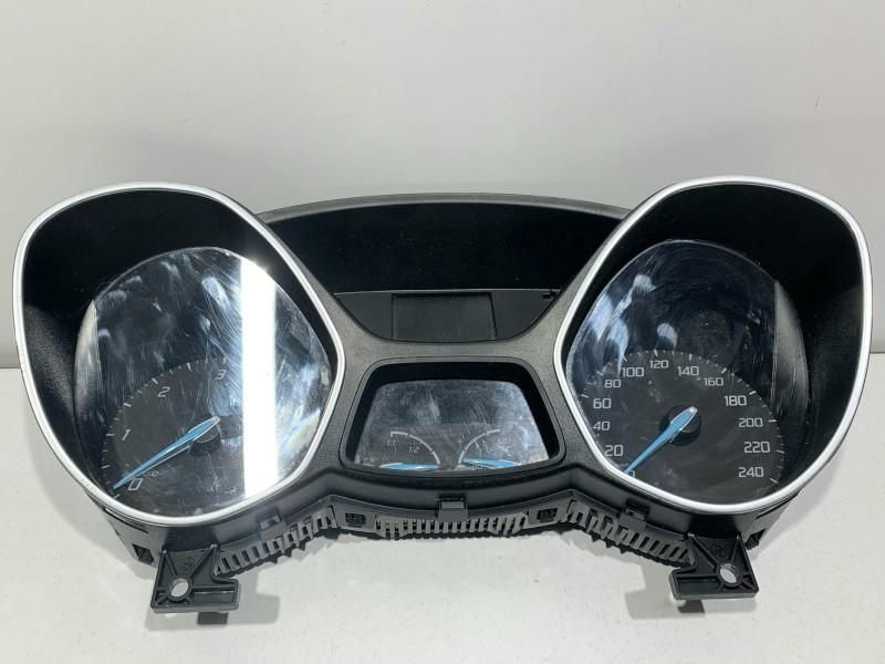 Ceasuri bord europa Ford Focus 3 BM5T-10849-CU 1.6 tdci cutie manuala