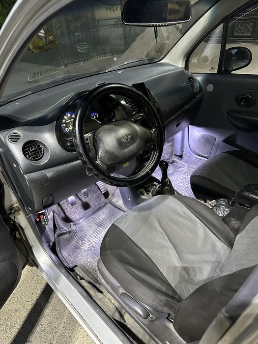 Matiz 2002 yil metan bor sotiladi
