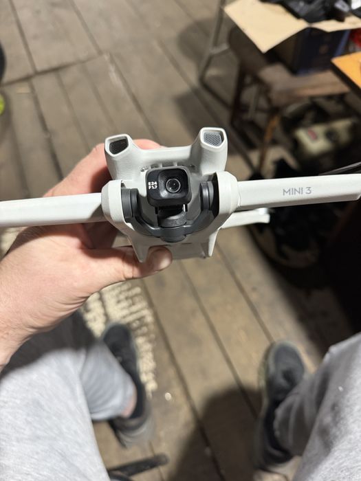 Продам дрон Dji mini 3