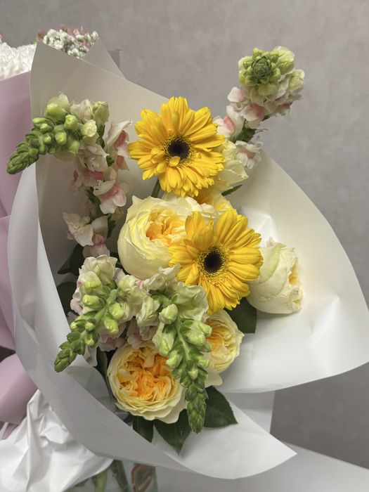 Букет цветов по 6000