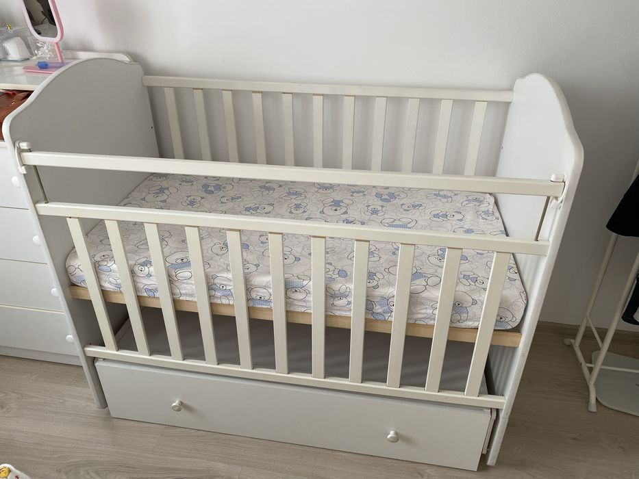 Кровать детская с ящиком