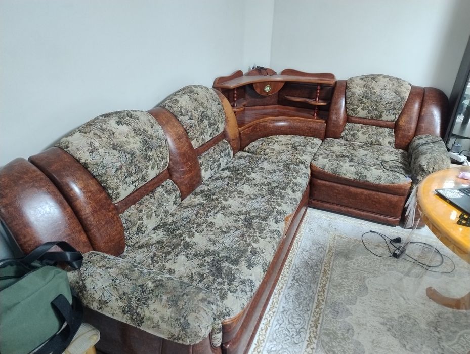 Продам диван 2,5м