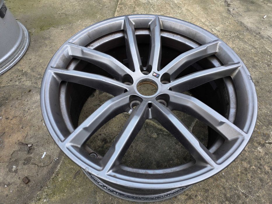 Джантиа 18 - BMW Serie 5  G30 - задна джанта