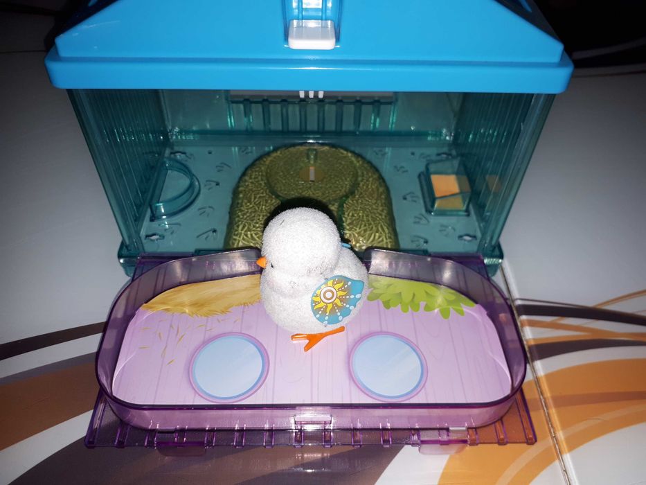 детски играчки  подскачащо пиле в клетка