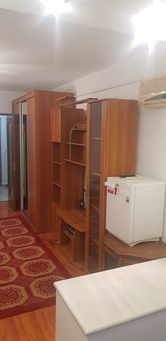 Proprietar,Închiriez garsonieră modernă, Brazdă Simplon