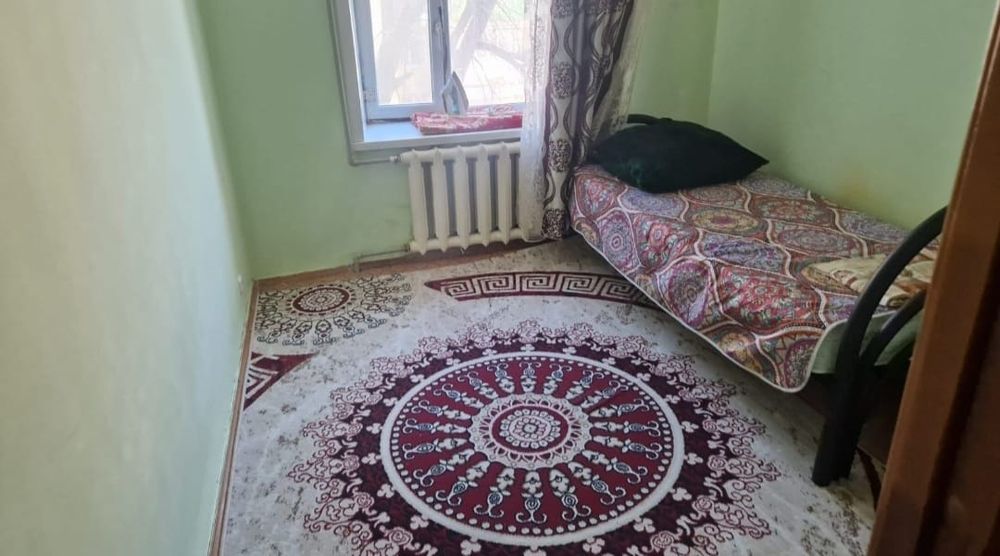 Сдам 2 х комн кв центр