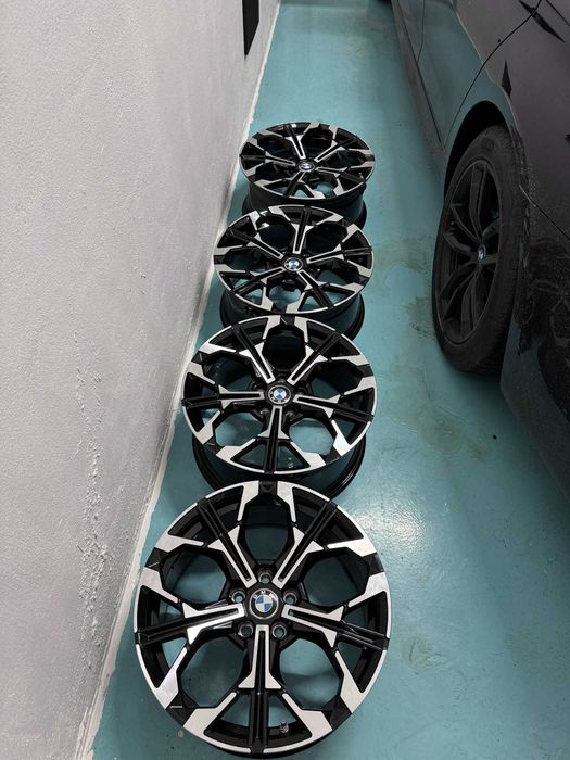 Чисто нови 18" джанти за BMW (Style 995 M) + Сензори