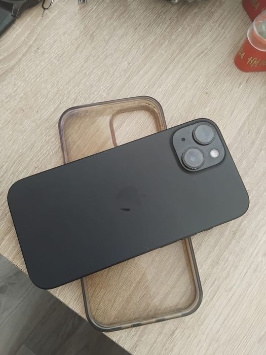 Iphone 15 disponibil