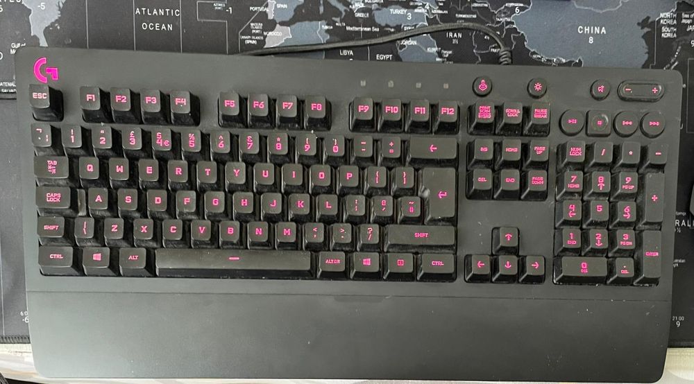 Компютър и монитор комплект