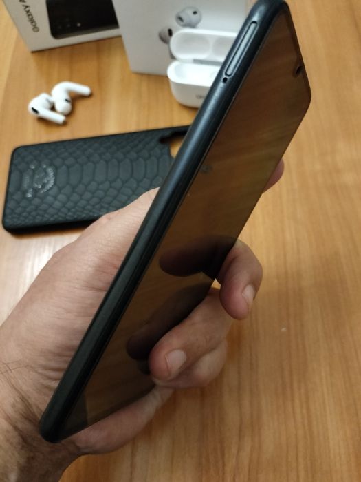 Samsung A22.128гб+науш..