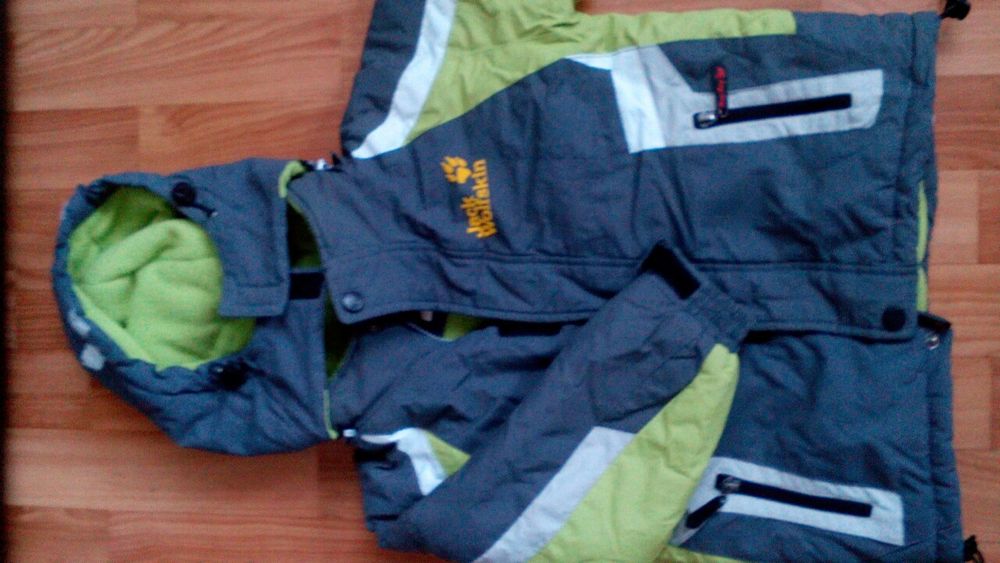 Детски якета нови и малко използвани