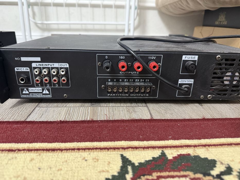 Продам усилитель