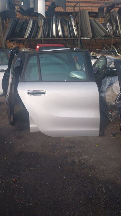 VAND USA PARTEA DREAPTA SPATE PENTRU CITROEN C4 GRAND PICASSO 2006-2013, CULOARE: ARGINTIU