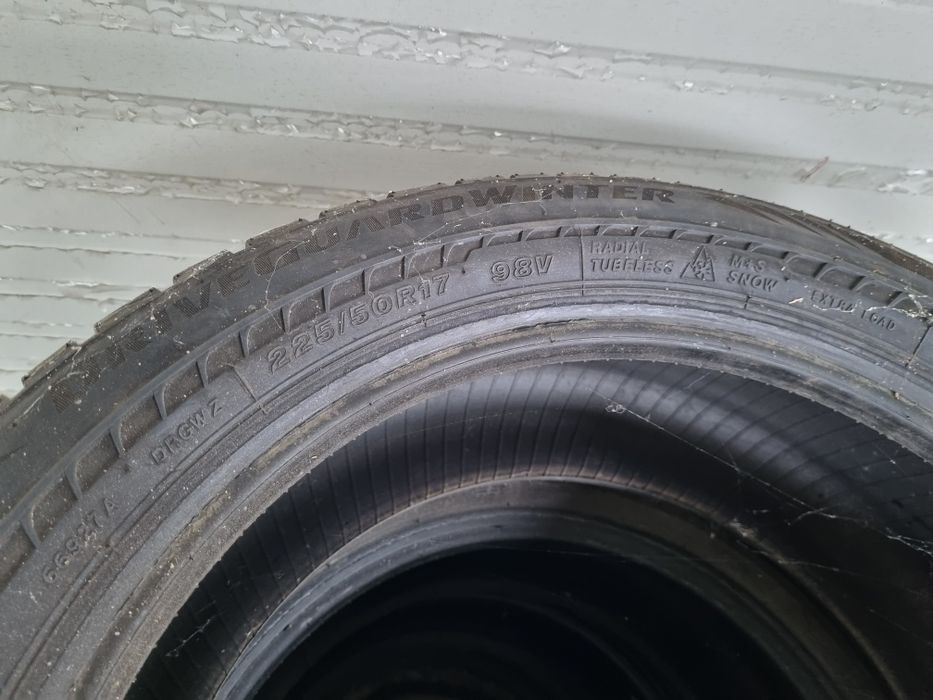 Anvelope Iarna 225 55 R16 , 225/50 R17 Runflat