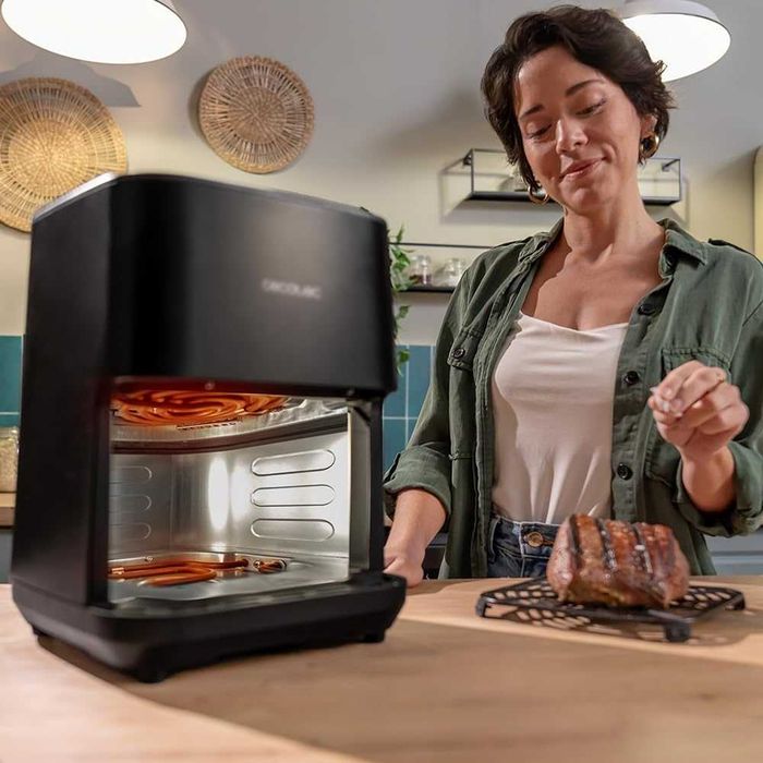 Фритюрник/Air fryer  с горещ въздух Cecotec - 4 л /грил/ 1900W