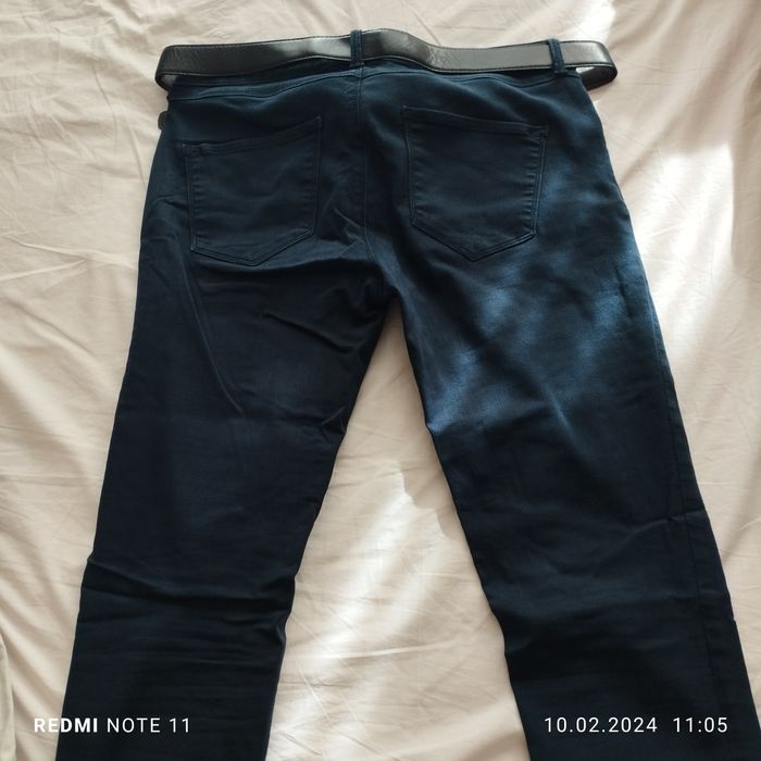 Мъжки дънки и панталони