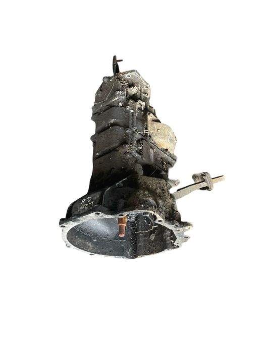 Cutie De Viteze Manuala 6 Trepte Mitsubishi L200 2.5Td An 2003 115Hp