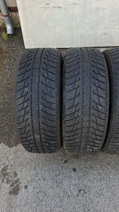 Зимни гуми 225 60 17 Nokian