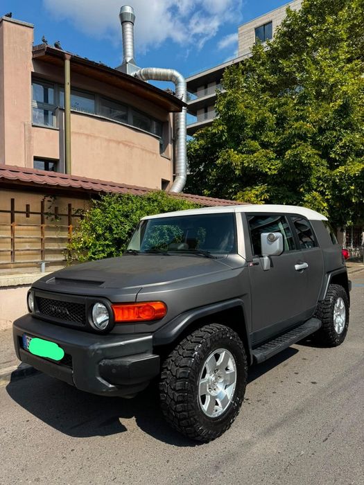 TOYOTA Fj