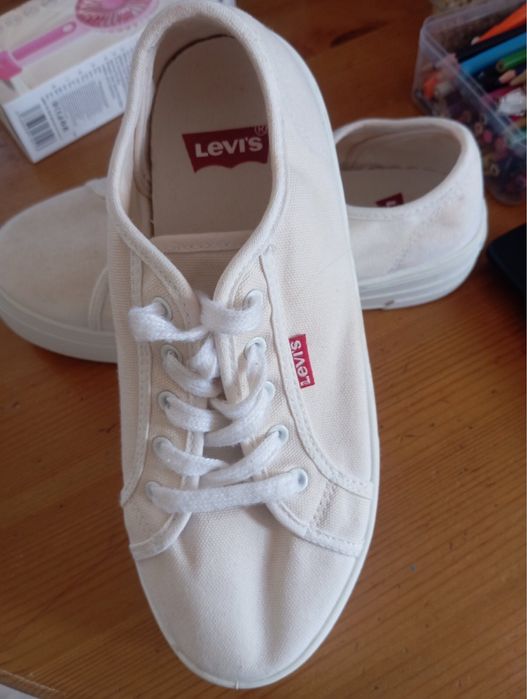 Оригинални кецове лейвис