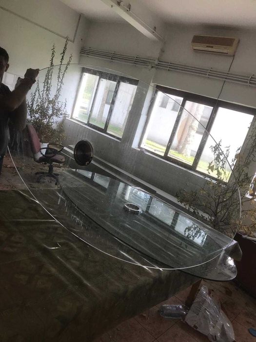 Blaturi ovale de sticla securizata pentru mese